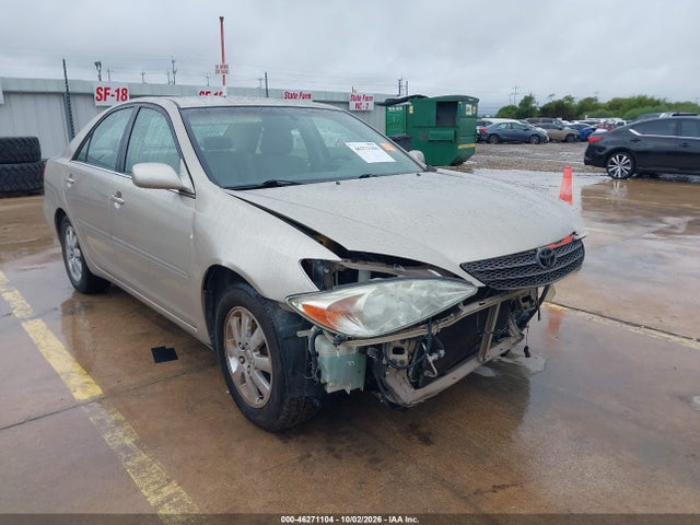 46271104 :رقم المزاد ، JTDBE30K130157361 vin ، 2003 Toyota Camry Xle مزاد بيع