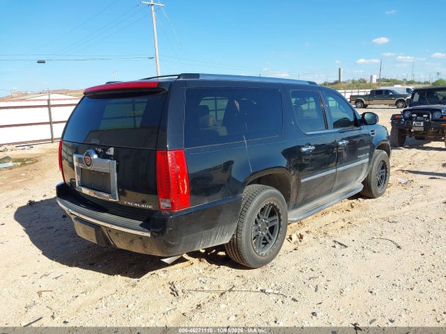 46271110 :رقم المزاد ، 1GYS3HEF7CR139273 vin ، 2012 Cadillac Escalade Esv Luxury مزاد بيع