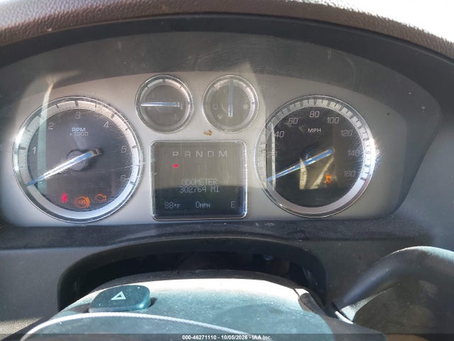 46271110 :رقم المزاد ، 1GYS3HEF7CR139273 vin ، 2012 Cadillac Escalade Esv Luxury مزاد بيع