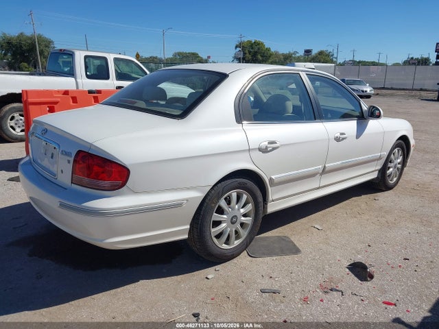 46271133 :رقم المزاد ، KMHWF35H74A073421 vin ، 2004 Hyundai Sonata Gls/lx مزاد بيع