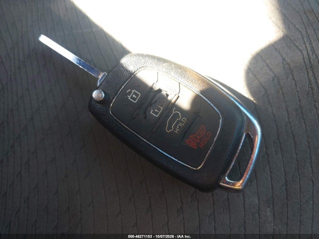 5XYZU3LB5GG330246 Hyundai Santa Fe Sport 2.4l