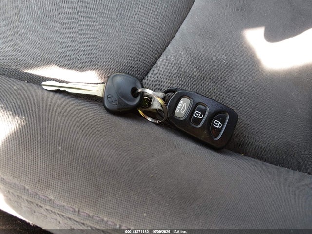 5NPDH4AE7GH669908 Hyundai ELANTRA SE