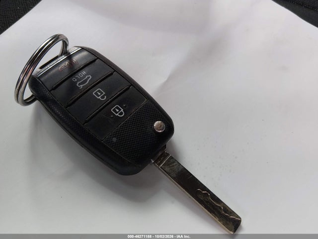 KIA Optima Lx 2018 5XXGT4L3XJG235329 Image 11