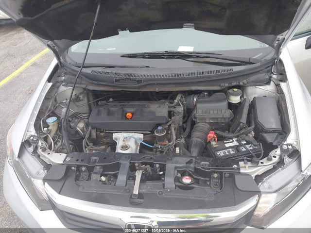 46271237 :رقم المزاد ، 19XFB2F56CE067510 vin ، 2012 Honda Civic Lx مزاد بيع