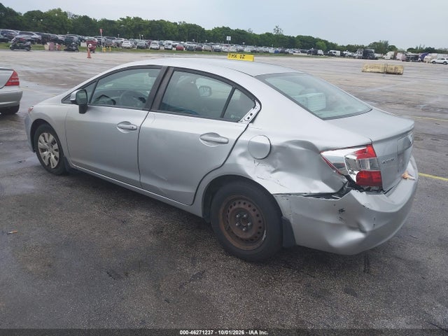 46271237 :رقم المزاد ، 19XFB2F56CE067510 vin ، 2012 Honda Civic Lx مزاد بيع