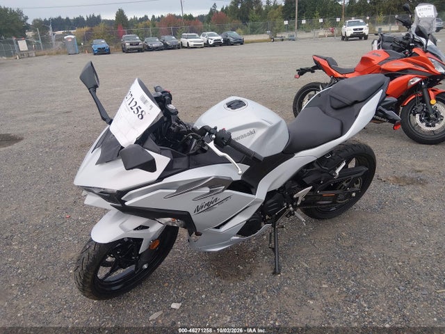 Kawasaki EX500 2024 ML5EXGG14RDA08016 Image 2