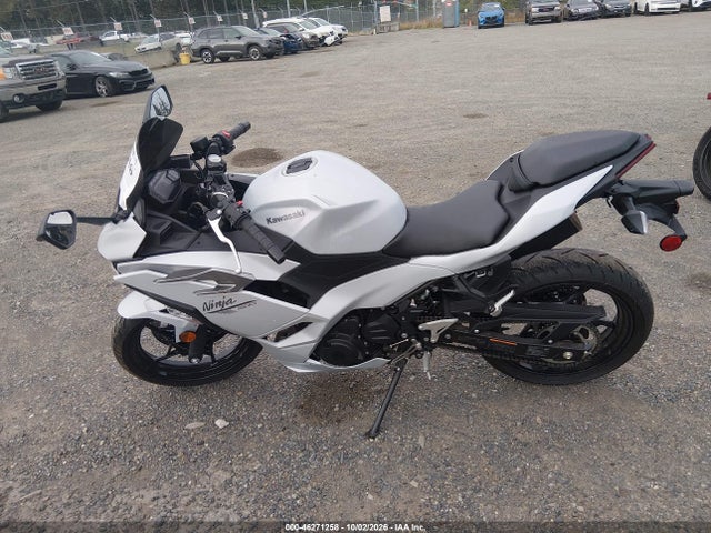 Kawasaki EX500 2024 ML5EXGG14RDA08016 Image 13