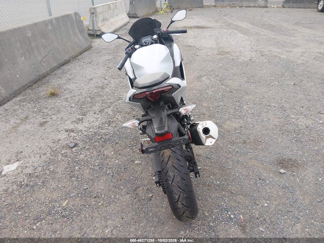 Kawasaki EX500 2024 ML5EXGG14RDA08016 Image 6