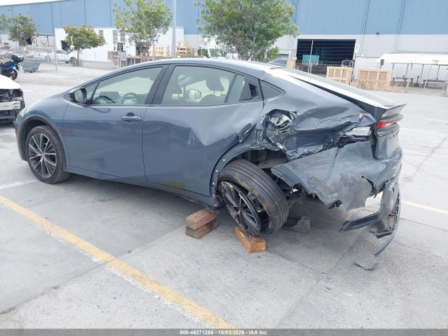 Toyota PRIUS XLE 2024 JTDACAAU3R3023738 Image 3
