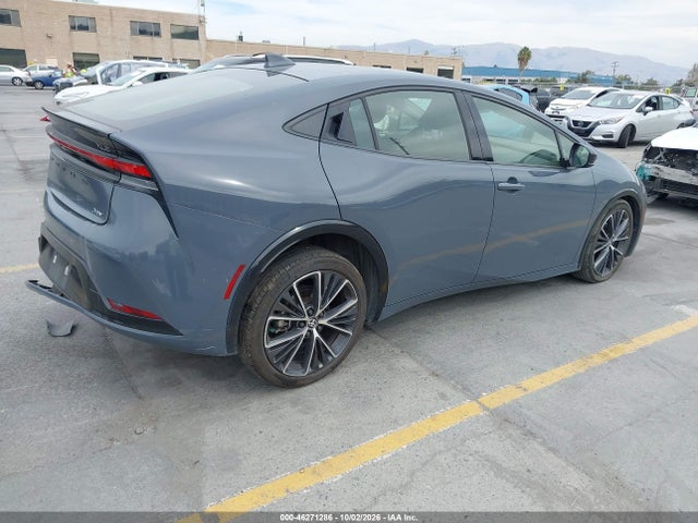 Toyota PRIUS XLE 2024 JTDACAAU3R3023738 Image 4
