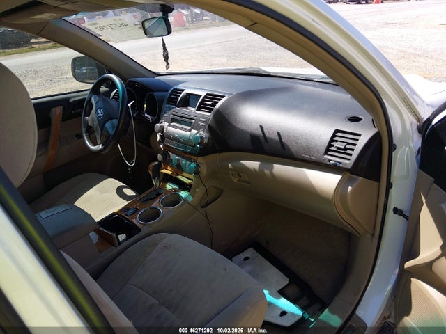 2008 Toyota Highlander Hybrid მანქანა იყიდება აუქციონზე, vin: JTEEW41A182000572, აუქციონის ნომერი: 46271292