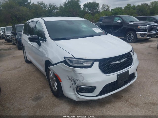 Auction sale of the 2025 Chrysler Pacifica Select, vin: 2C4RC1BG4SR532360, lot number: 46271305