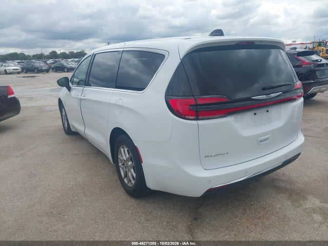 Продаж на аукціоні авто 2025 Chrysler Pacifica Select, vin: 2C4RC1BG4SR532360, номер лоту: 46271305