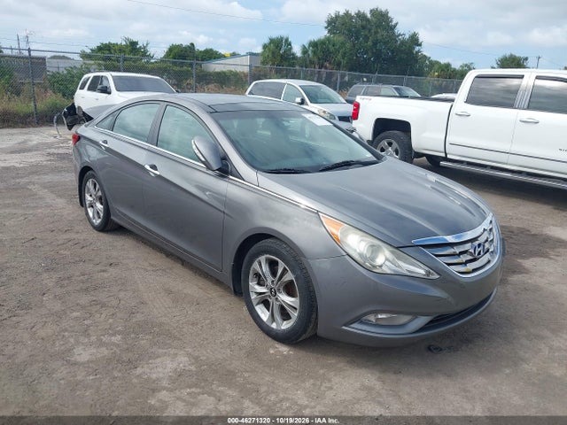 46271320 :رقم المزاد ، 5NPEC4AC9DH594156 vin ، 2013 Hyundai Sonata Limited مزاد بيع