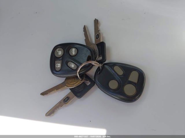 46271337 :رقم المزاد ، 1G6ET12981B105215 vin ، 2001 Cadillac Eldorado Etc مزاد بيع