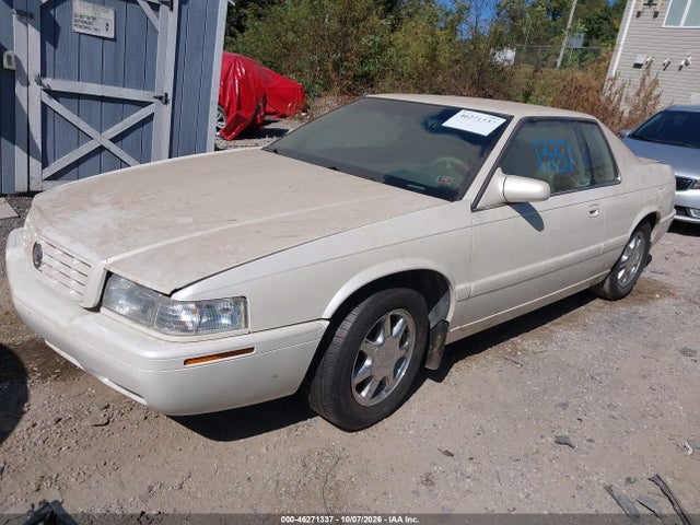 46271337 :رقم المزاد ، 1G6ET12981B105215 vin ، 2001 Cadillac Eldorado Etc مزاد بيع