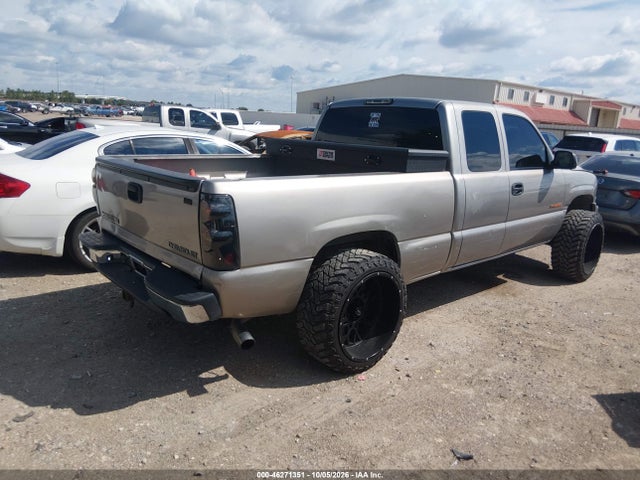 Aukcja sprzedaży 2001 Chevrolet Silverado 1500 Ls, vin: 2GCEC19V511242872, numer aukcji: 46271351
