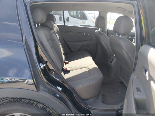 Продажа на аукционе авто 2015 Kia Sportage Lx, vin: KNDPBCAC0F7772162, номер лота: 46271368