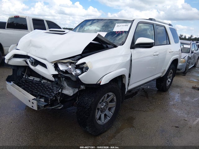 46271381 :رقم المزاد ، JTEBU5JR9E5170838 vin ، 2014 Toyota 4runner Trail مزاد بيع