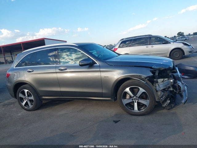 Aukcja sprzedaży 2019 Mercedes-benz Glc 350e 4matic, vin: WDC0G5EB2KF565184, numer aukcji: 46271398