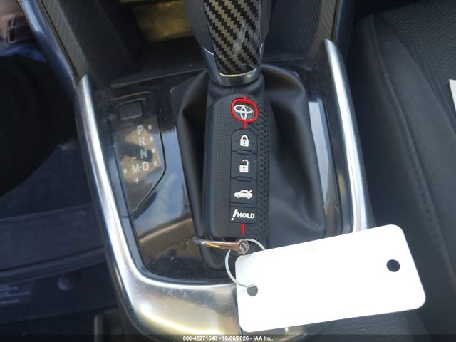 46271548 :رقم المزاد ، 3MYDLBYV1JY309439 vin ، 2018 Toyota Yaris Ia مزاد بيع