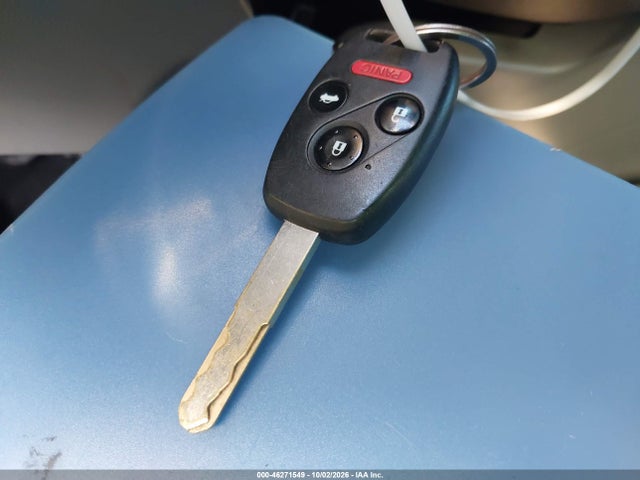 Продажа на аукционе авто 2013 Honda Civic Hybrid, vin: 19XFB4F30DE202346, номер лота: 46271549