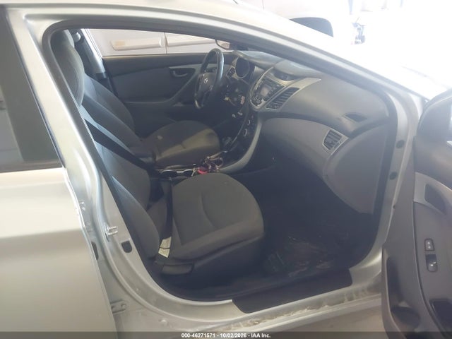 Продажа на аукционе авто 2016 Hyundai Elantra Se, vin: 5NPDH4AE1GH659374, номер лота: 46271571
