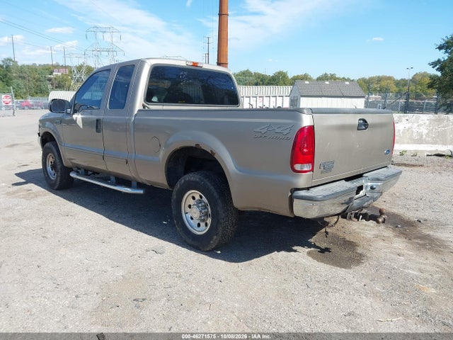 2002 Ford F-250 Lariat/xl/xlt მანქანა იყიდება აუქციონზე, vin: 1FTNX21L42EC74216, აუქციონის ნომერი: 46271575