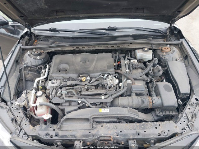 46271607 :رقم المزاد ، 4T1C31AK8MU554259 vin ، 2021 Toyota Camry Le Hybrid مزاد بيع