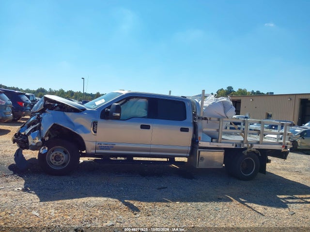 Продаж на аукціоні авто 2021 Ford F-350 Chassis Xlt, vin: 1FD8W3HT4MEC35619, номер лоту: 46271625