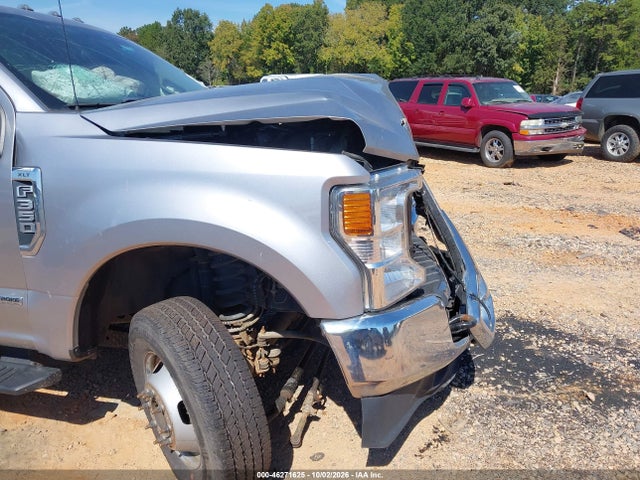 Продаж на аукціоні авто 2021 Ford F-350 Chassis Xlt, vin: 1FD8W3HT4MEC35619, номер лоту: 46271625