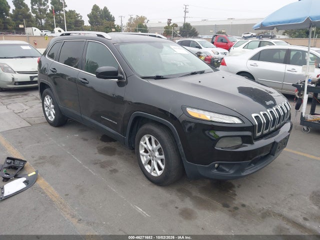 2015 Jeep Cherokee Latitude მანქანა იყიდება აუქციონზე, vin: 1C4PJMCS4FW774709, აუქციონის ნომერი: 46271682