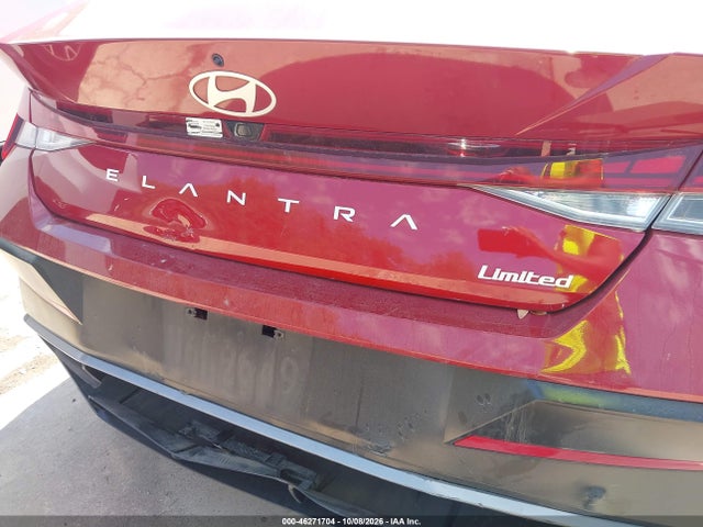 2025 Hyundai Elantra Limited მანქანა იყიდება აუქციონზე, vin: KMHLP4DG4SU039737, აუქციონის ნომერი: 46271704