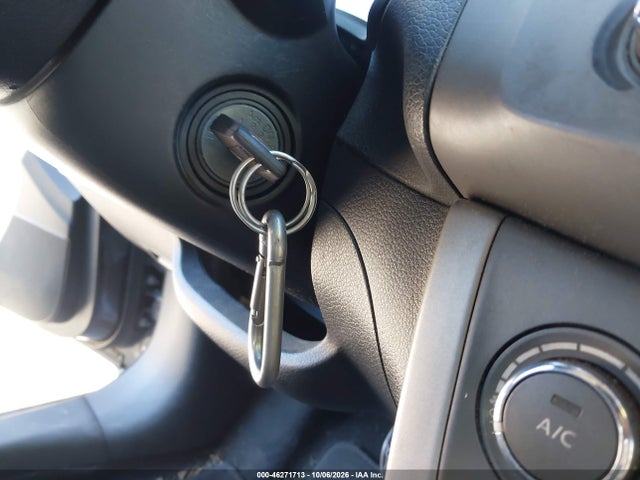 46271713 :رقم المزاد ، 3N1AB7AP9DL741830 vin ، 2013 Nissan Sentra Sv مزاد بيع