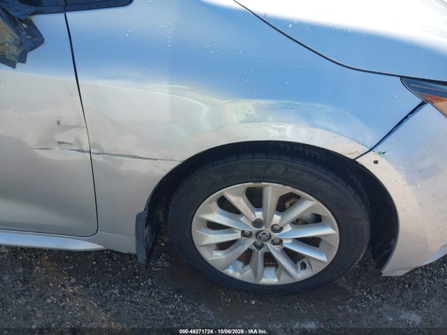 2020 Toyota Corolla Le მანქანა იყიდება აუქციონზე, vin: 5YFHPRAE1LP033922, აუქციონის ნომერი: 46271724