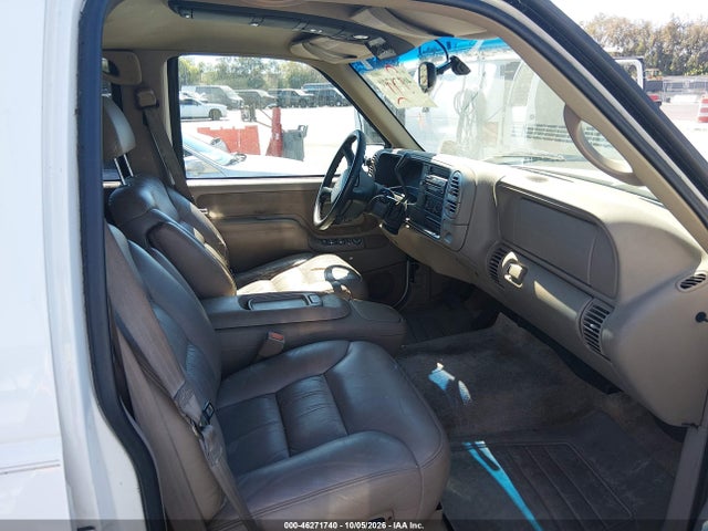 46271740 :رقم المزاد ، 3GNEC16R2XG198263 vin ، 1999 Chevrolet Suburban 1500 Lt مزاد بيع