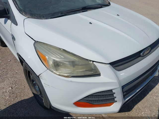 Продаж на аукціоні авто 2015 Ford Escape S, vin: 1FMCU0F72FUA77794, номер лоту: 46271741