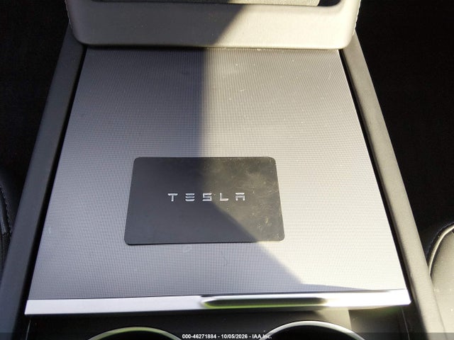46271884 :رقم المزاد ، 5YJ3E1EB6SF924798 vin ، 2025 Tesla Model 3 Long Range All-wheel Drive مزاد بيع