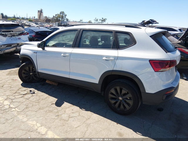 Продажа на аукционе авто 2022 Volkswagen Taos 1.5t S, vin: 3VVDX7B2XNM013221, номер лота: 46271907