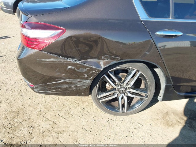 46271935 :رقم المزاد ، 1HGCR2F57HA172261 vin ، 2017 Honda Accord Sport مزاد بيع