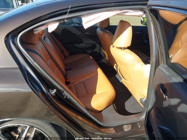 46271935 :رقم المزاد ، 1HGCR2F57HA172261 vin ، 2017 Honda Accord Sport مزاد بيع