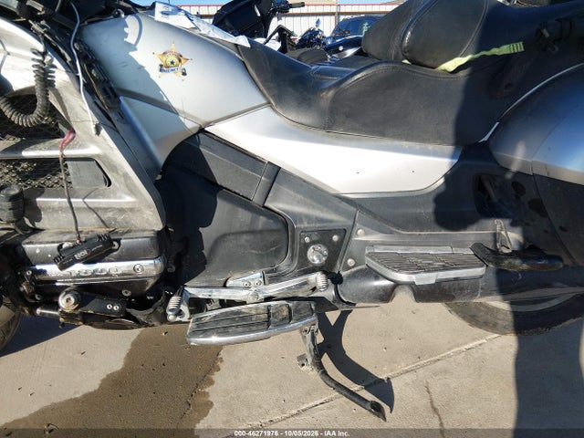 Продажа на аукционе авто 2016 Honda Gl1800, vin: JH2SC68H4GK400078, номер лота: 46271976