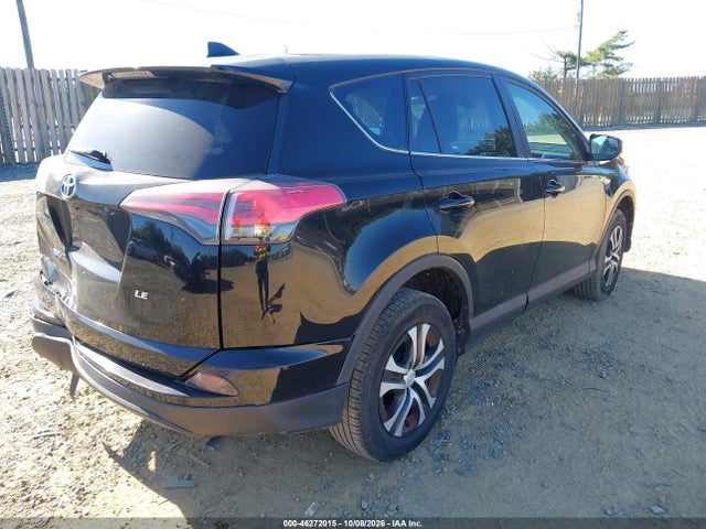 46272015 :رقم المزاد ، 2T3ZFREV1JW451501 vin ، 2018 Toyota Rav4 Le مزاد بيع