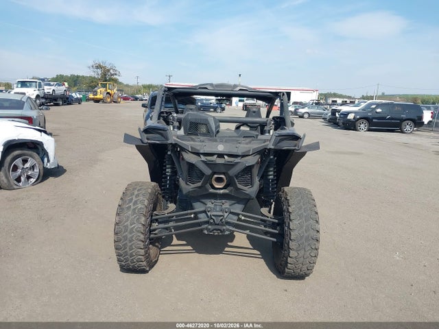 46272020 :رقم المزاد ، 3JBVDAV48NE000633 vin ، 2022 Can-am Maverick X3 X Ds Turbo Rr مزاد بيع