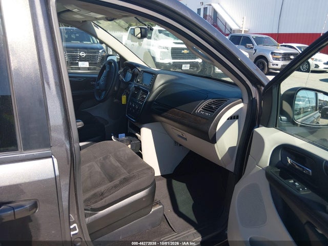 2018 Dodge Grand Caravan Se მანქანა იყიდება აუქციონზე, vin: 2C4RDGBG3JR255585, აუქციონის ნომერი: 46272038