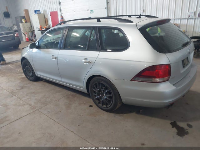 2012 Volkswagen Jetta Sportwagen 2.5l S მანქანა იყიდება აუქციონზე, vin: 3VWPP7AJXCM708250, აუქციონის ნომერი: 46272042