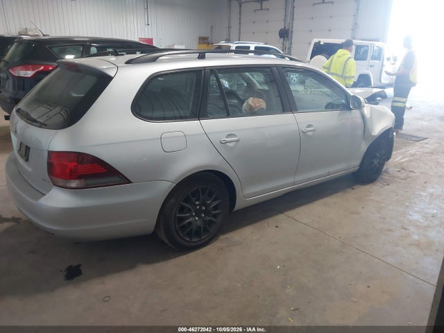 2012 Volkswagen Jetta Sportwagen 2.5l S მანქანა იყიდება აუქციონზე, vin: 3VWPP7AJXCM708250, აუქციონის ნომერი: 46272042