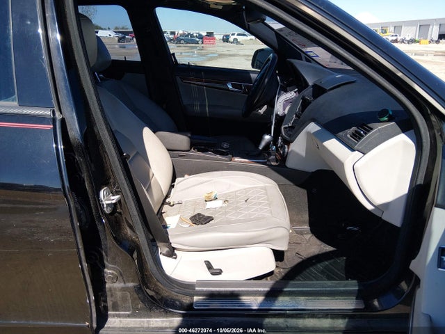 Продажа на аукционе авто 2009 Mercedes-benz C 300 Sport, vin: WDDGF54X29R072110, номер лота: 46272074