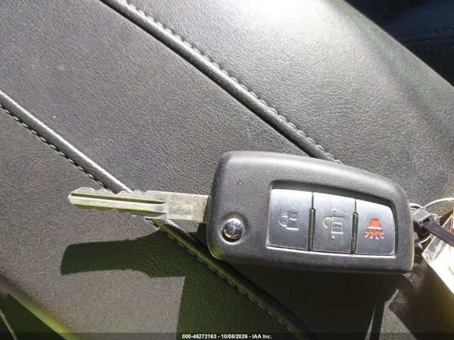 46272163 :رقم المزاد ، 5N1AT2MT0KC832088 vin ، 2019 Nissan Rogue S مزاد بيع