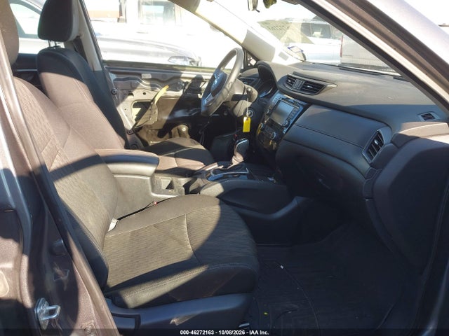 46272163 :رقم المزاد ، 5N1AT2MT0KC832088 vin ، 2019 Nissan Rogue S مزاد بيع